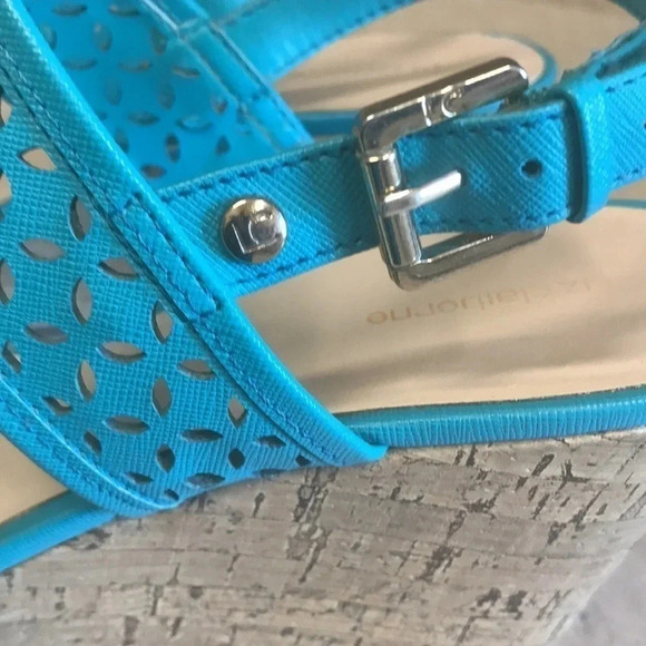 Liz Claiborne Kian Teal Laser Cut Wedge Sandals - Picture 9 of 11